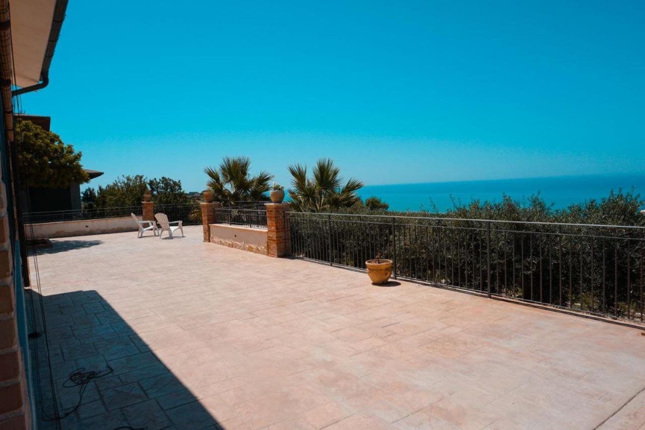 Il Casale Di Bovo Marina Villa Montallegro Eksteriør bilde